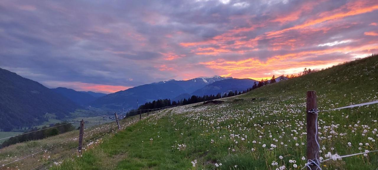 Camping Bella Austria Sankt Peter am Kammersberg Esterno foto