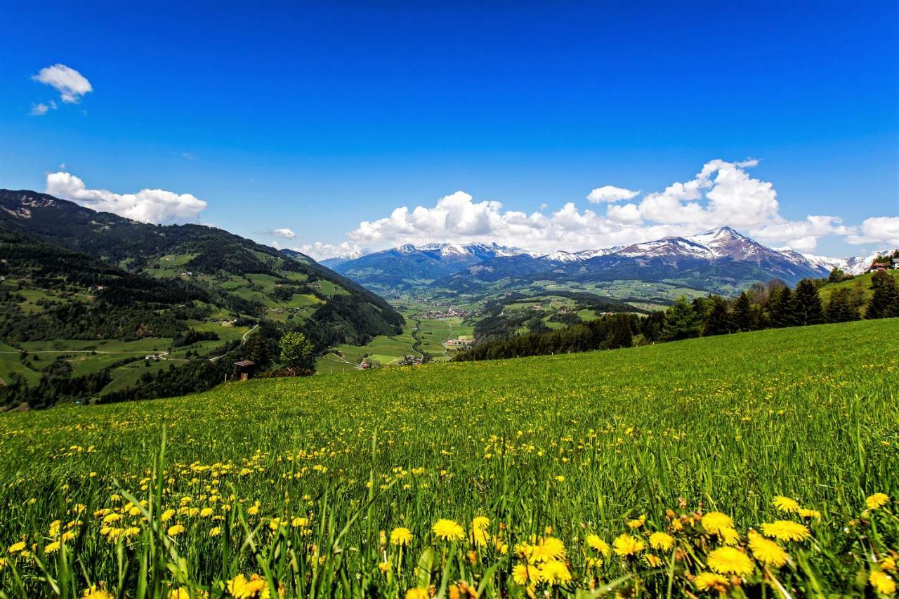 Camping Bella Austria Sankt Peter am Kammersberg Esterno foto